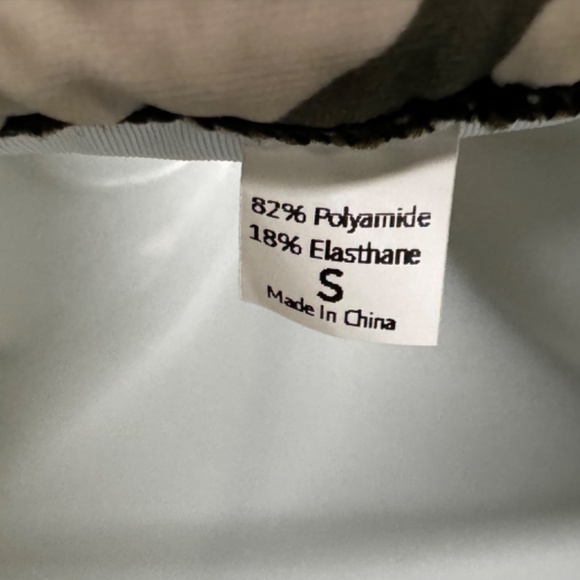 2 pc String Bikini Set NWT - Picture 4 of 4